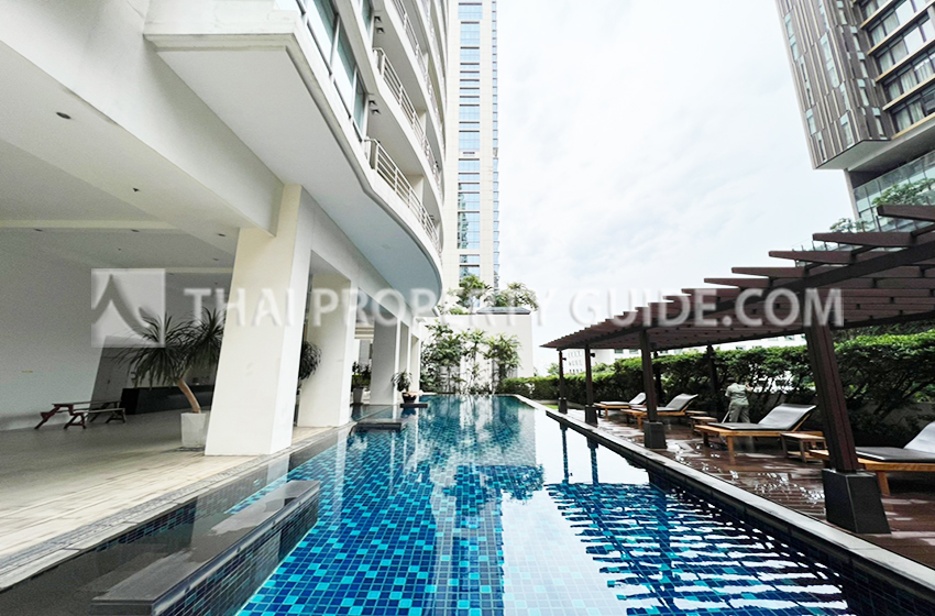 Service Apartment in Ploenchit 